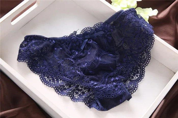 Flourish Lavender Lace Bra – Push Up & Double Padded Floral Comfort (8856)