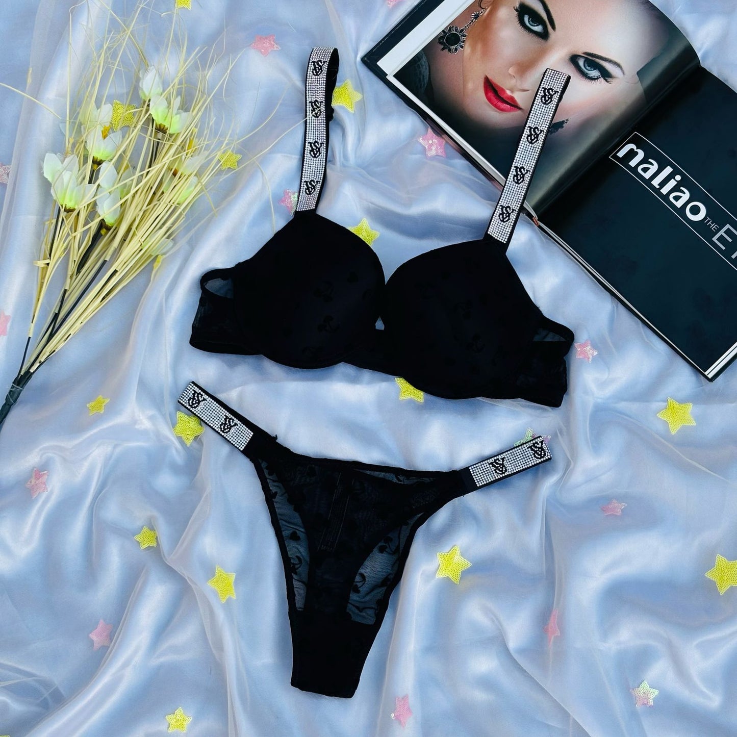 Flourish High Quality New Style Wired Rhinestone Straps Back Hook Adjustable Straps Bra & Panty Set 2408