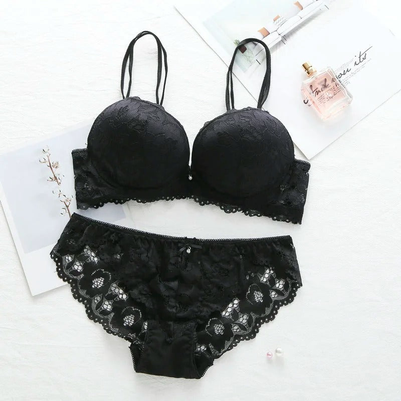 Flourish Elegant Lace Bra & Panty Set – Push Up & Double Padded Comfort with Floral Detailing (8855)