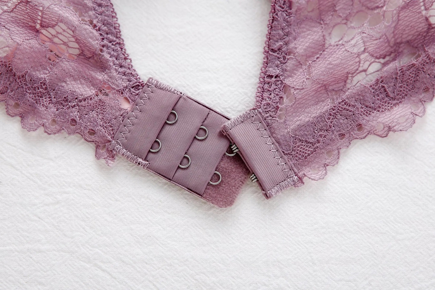 Flourish Elegant Lace Bra & Panty Set – Push Up & Double Padded Comfort with Floral Detailing (8855)