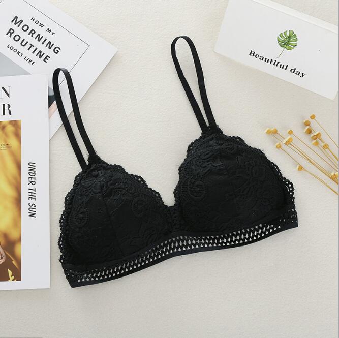 Pack of 2 Women Seamless Han Lace Embroided Padded Bra