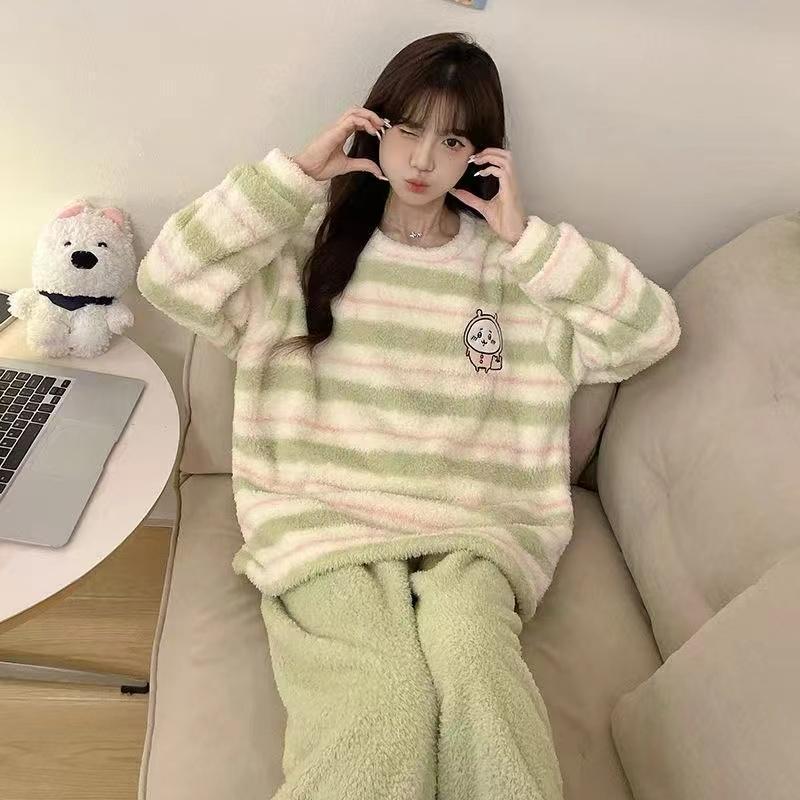 Flourish Kin Cozy Pastel Fleece Loungewear Set – Ultra Soft Winter Pajama Suit