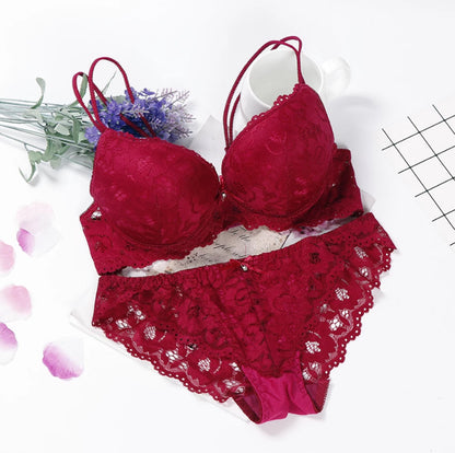 Flourish Elegant Lace Bra & Panty Set – Push Up & Double Padded Comfort with Floral Detailing (8855)
