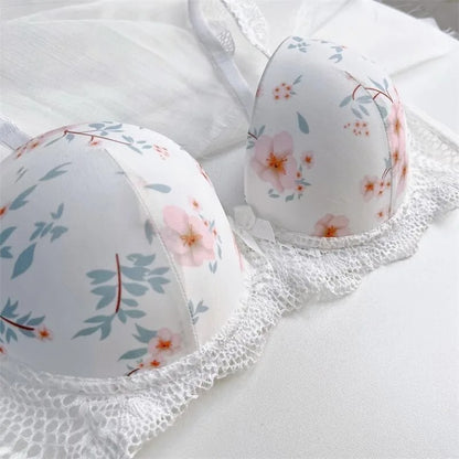 Flourish Floral Lace Bra & Panty Set – Padded Push-Up Design with Elegant Embroidery