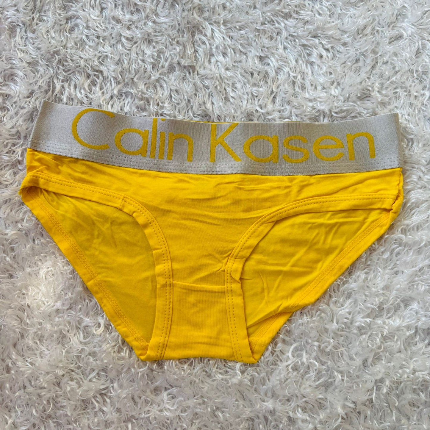 Flourish Pack of 3 Calin Kasen Panty  – Stretchy, Vibrant & Sporty Everyday Comfort