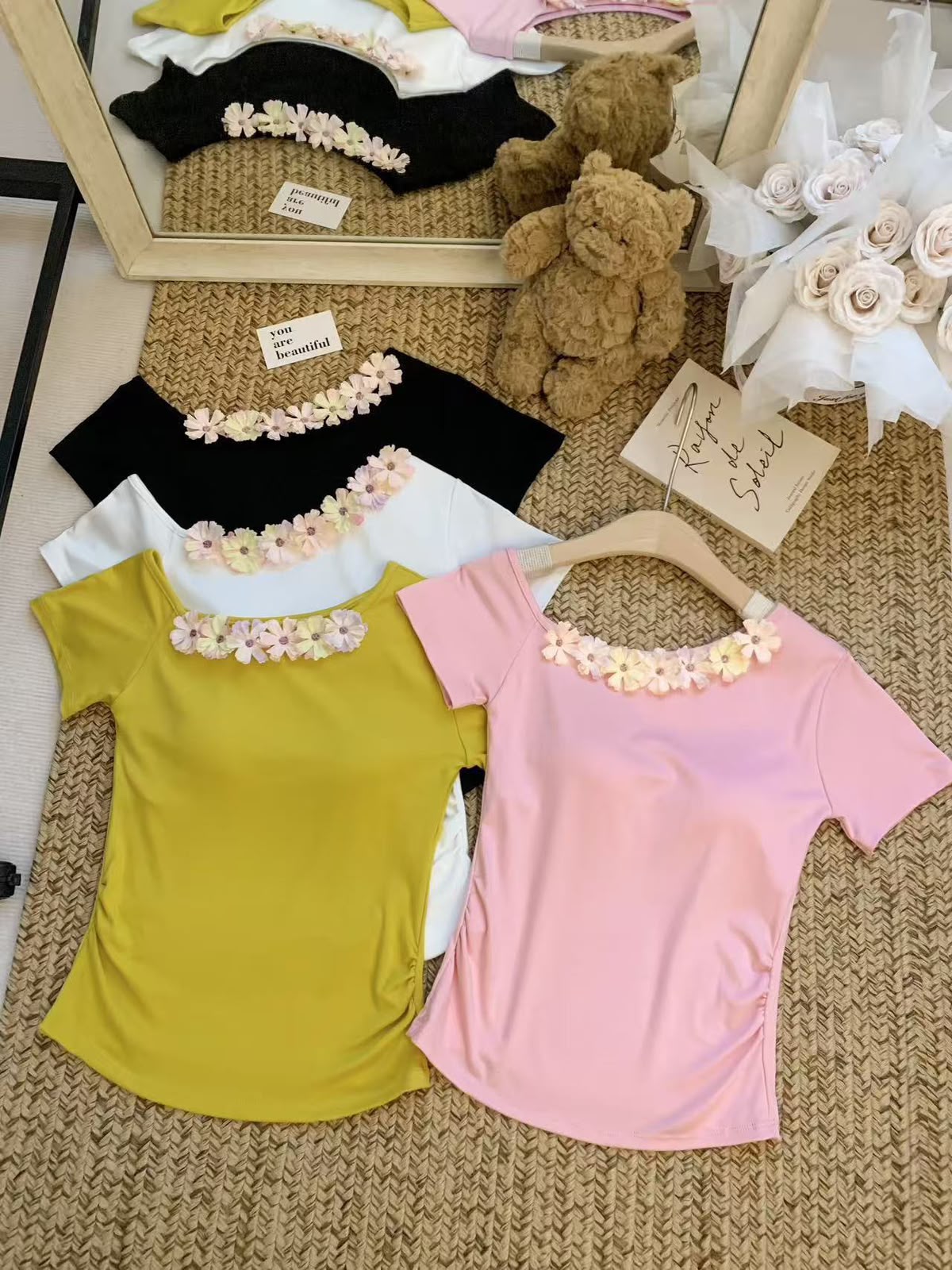 Women’s Padded Floral Neckline T-Shirt - Flower 5641
