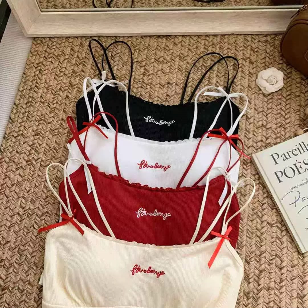 Casual Padded Strappy Crop Top with Letter Embroidery