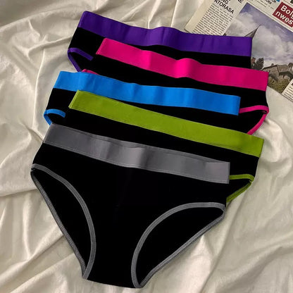 Pack of 3 Ladies’ Stylish Briefs Panties - 8094