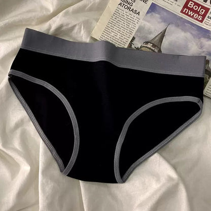 Pack of 3 Ladies’ Stylish Briefs Panties - 8094