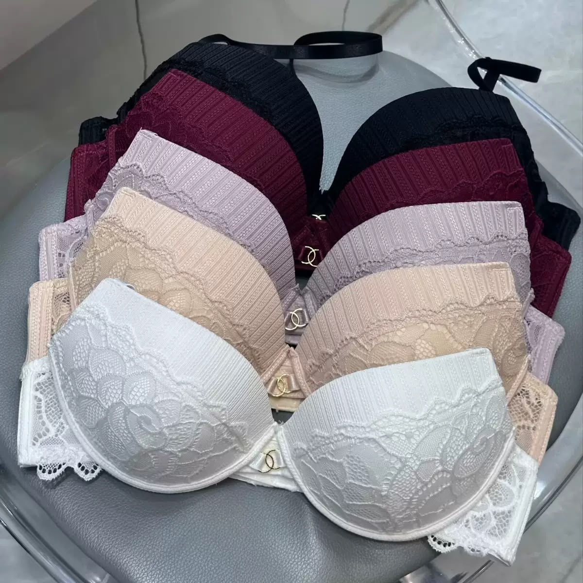 Women’s Padded Lace Bra – Soft & Comfortable Everyday Innerwear -P108