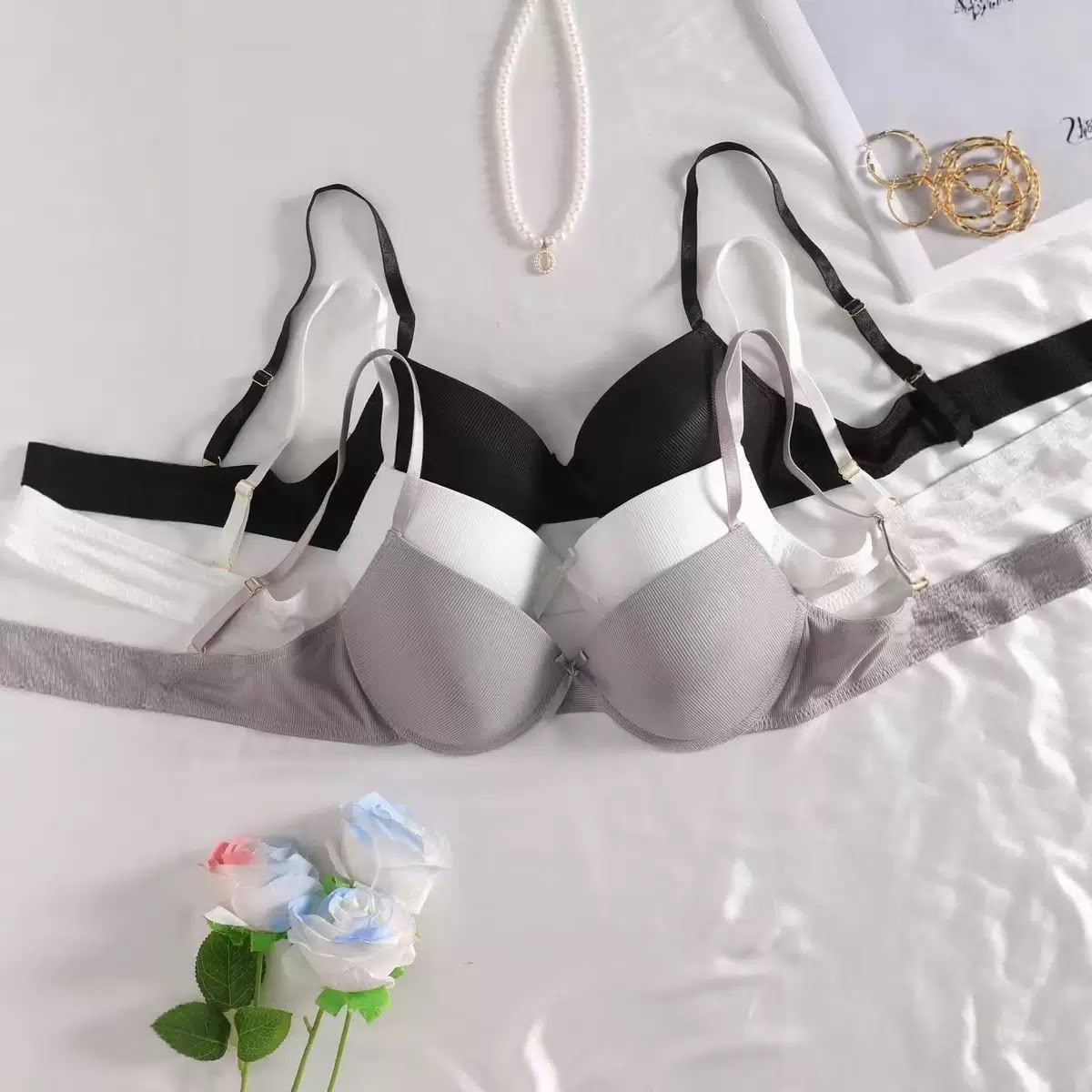 Women’s Padded Seamless Bra – Soft Comfortable Everyday Wear-A14