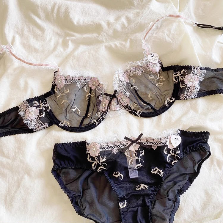 Elegant Non-Padded Floral Embroidered Mesh Bra & Panty Set -9980