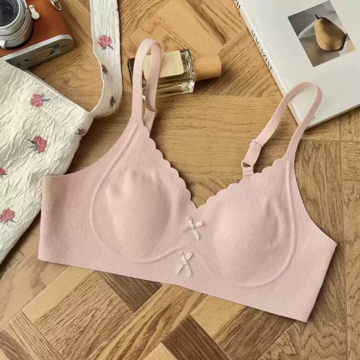 Soft Padded Wireless Comfort Bralette – All-Day Everyday Bra -802