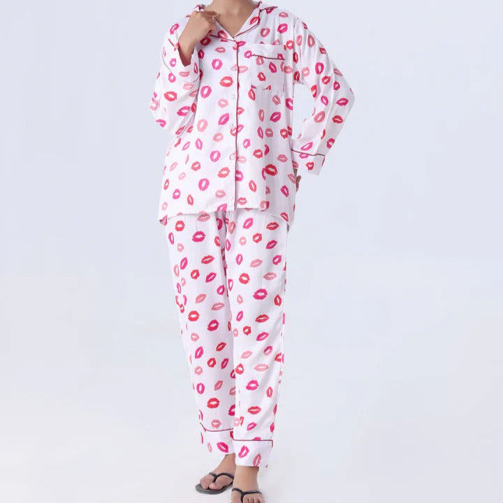 Flourish Women’s Silk Pajama Set – 2-Piece Pink And Red Lip Print Nightwear
