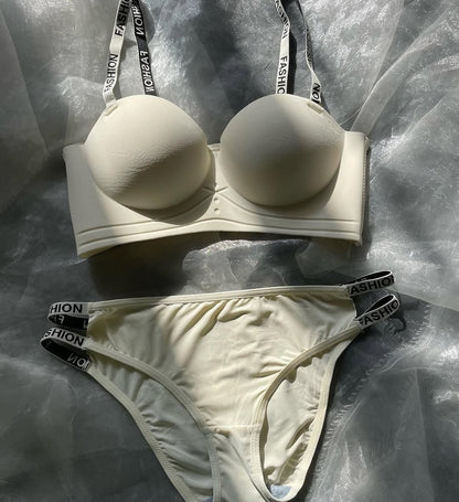 Flourish High Quality 2 in 1 Shoulder Straps Hard Padded Sports Bra & Panty Set E1178