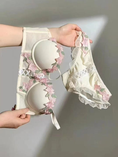 Flourish Green Blossom Lace Bra & Panty Set 115
