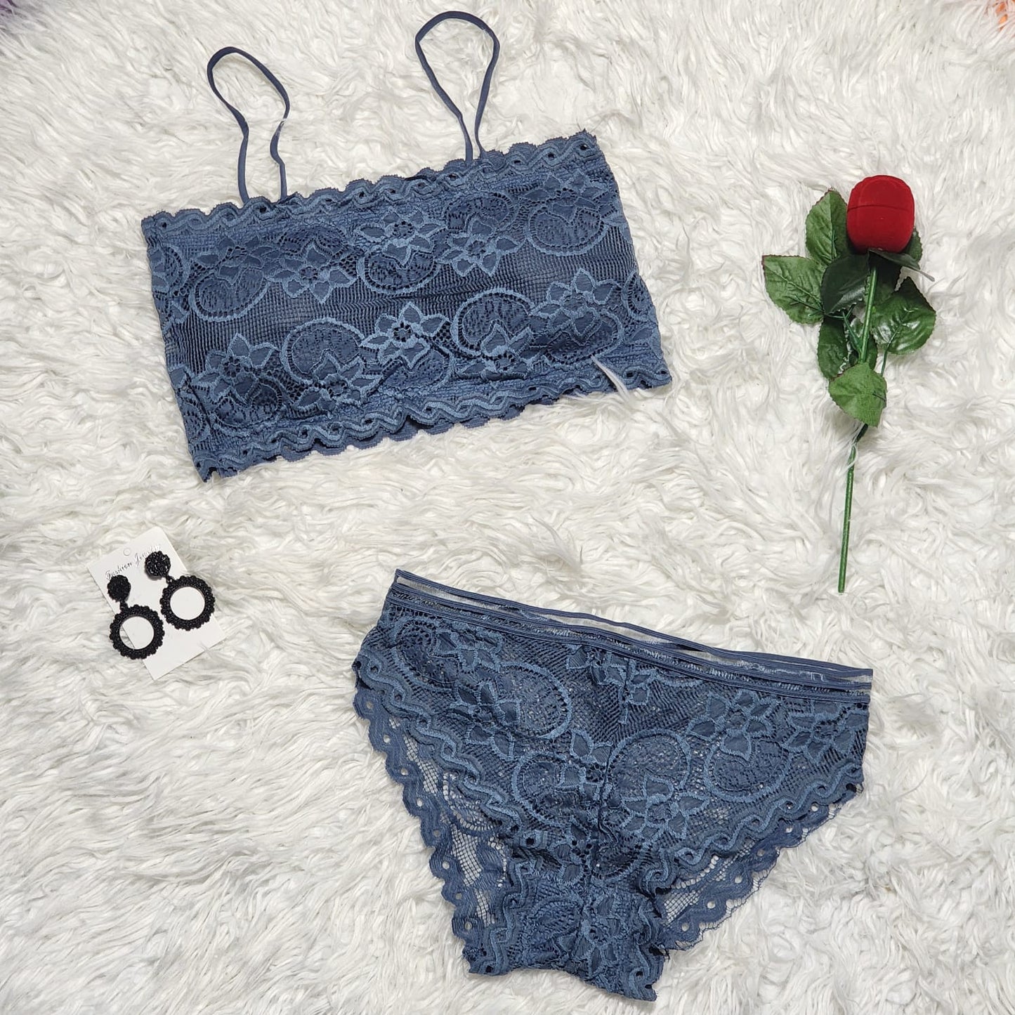 Flourish New Lace Embroided Padded Bra And Panty Set 8820